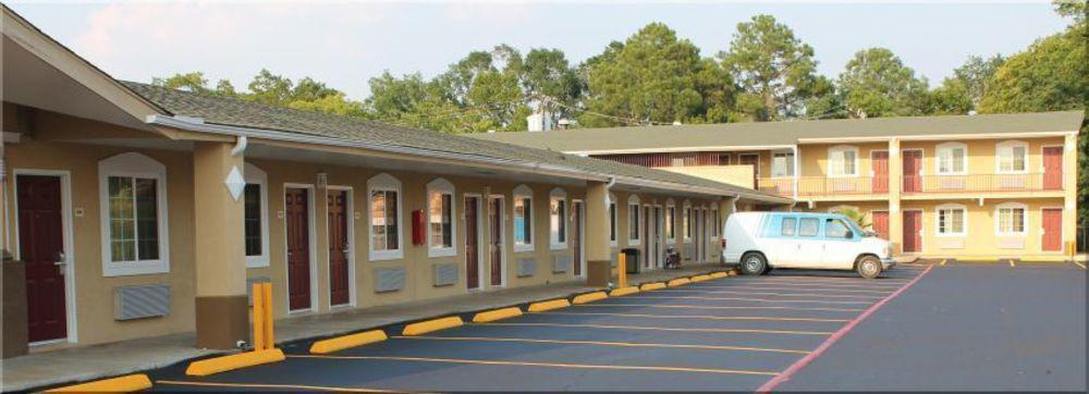 Continental Inn&Suites Nacogdoches Exterior foto
