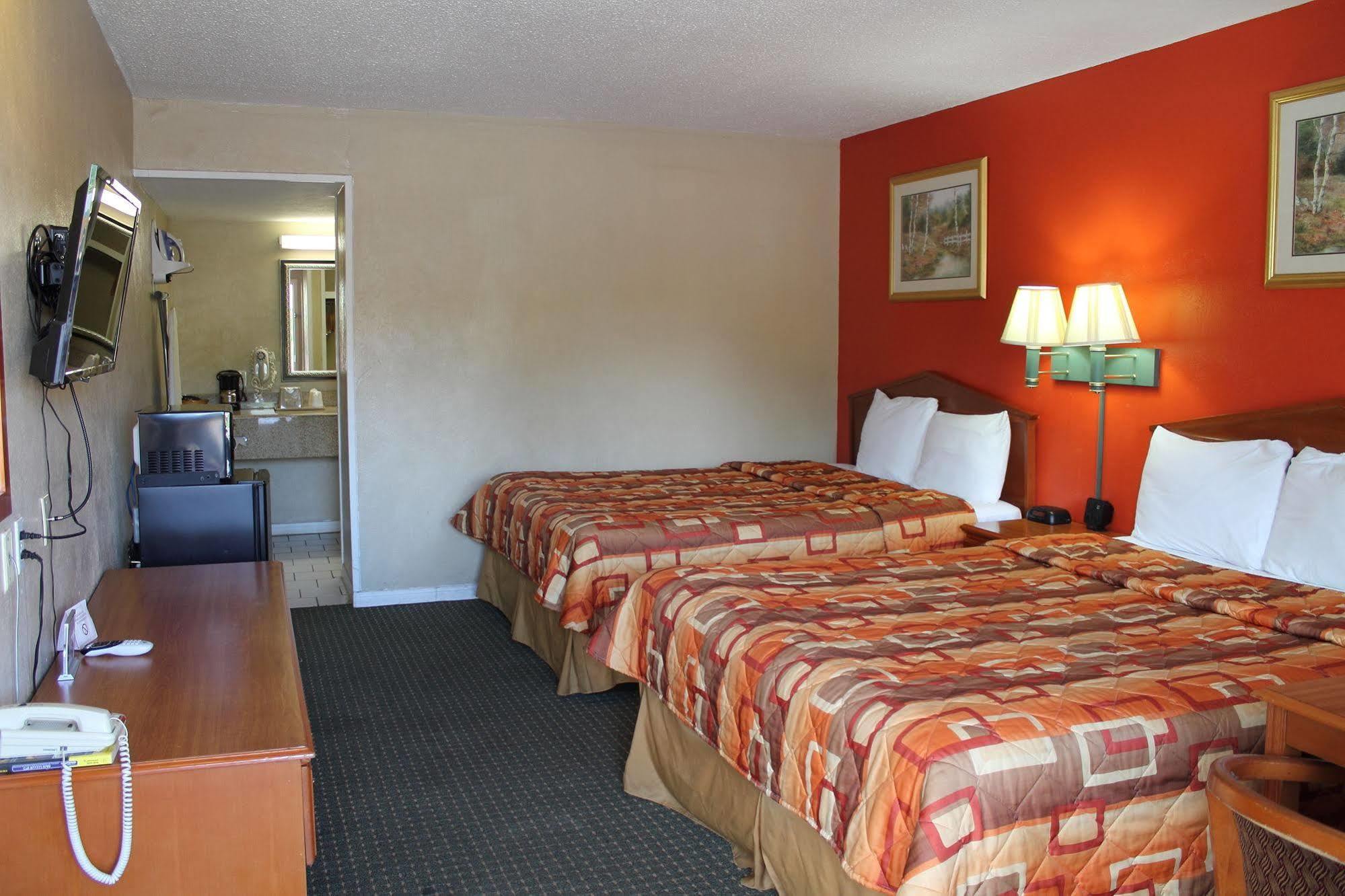 Continental Inn&Suites Nacogdoches Exterior foto
